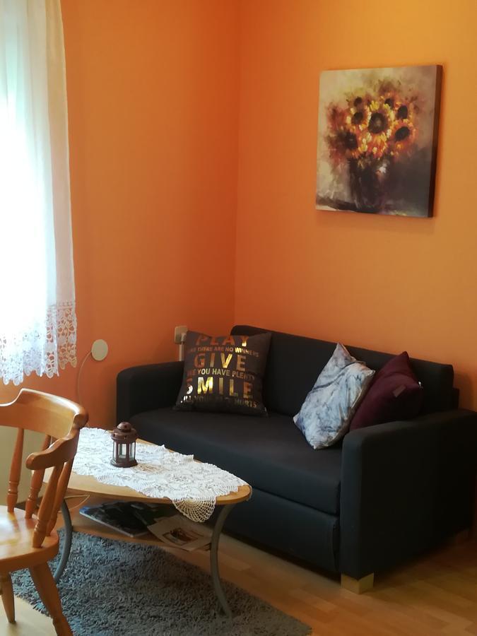 House Natali Apartment Vrhovine ภายนอก รูปภาพ